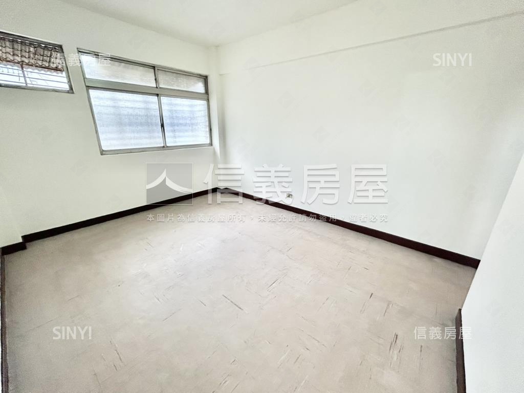 國泰˙邊間採光居房屋室內格局與周邊環境