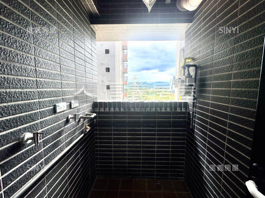 新竹高鐵合新詠遇兩房平車房屋室內格局與周邊環境