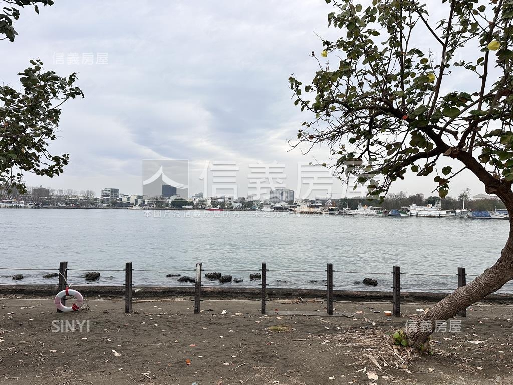 浪人的家．輕屋齡朝南車庫房屋室內格局與周邊環境