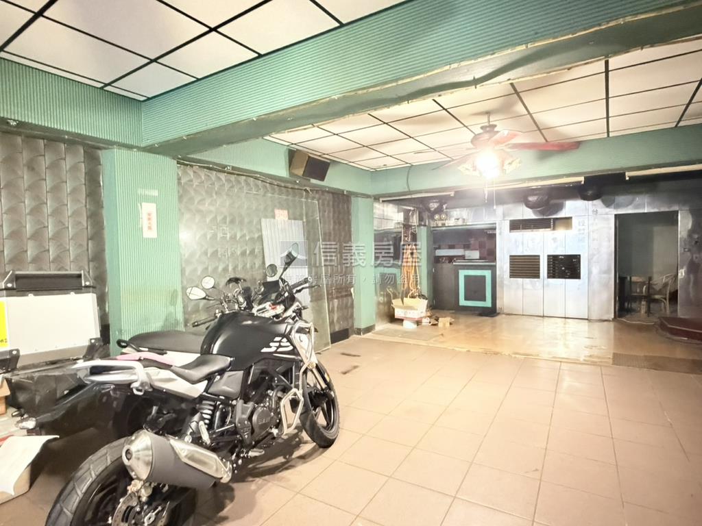 西門町精華店辦房屋室內格局與周邊環境