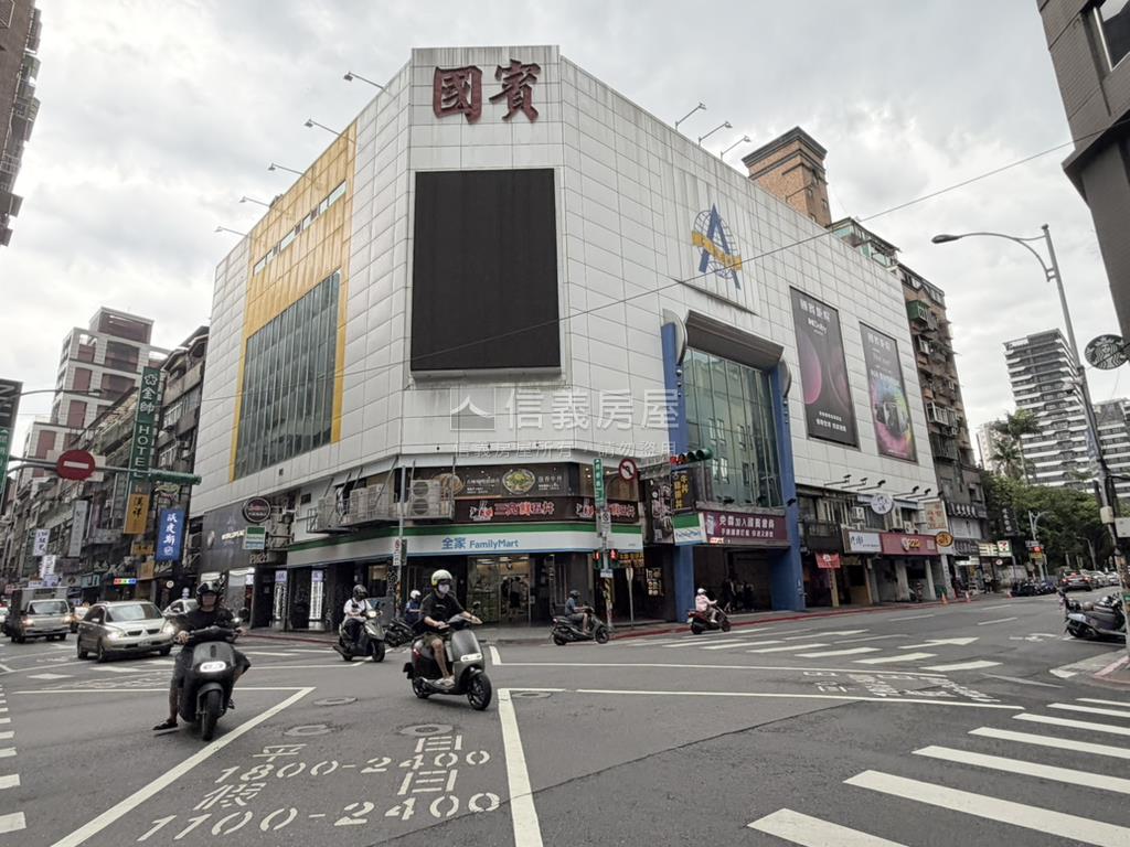 西門町精華店辦房屋室內格局與周邊環境