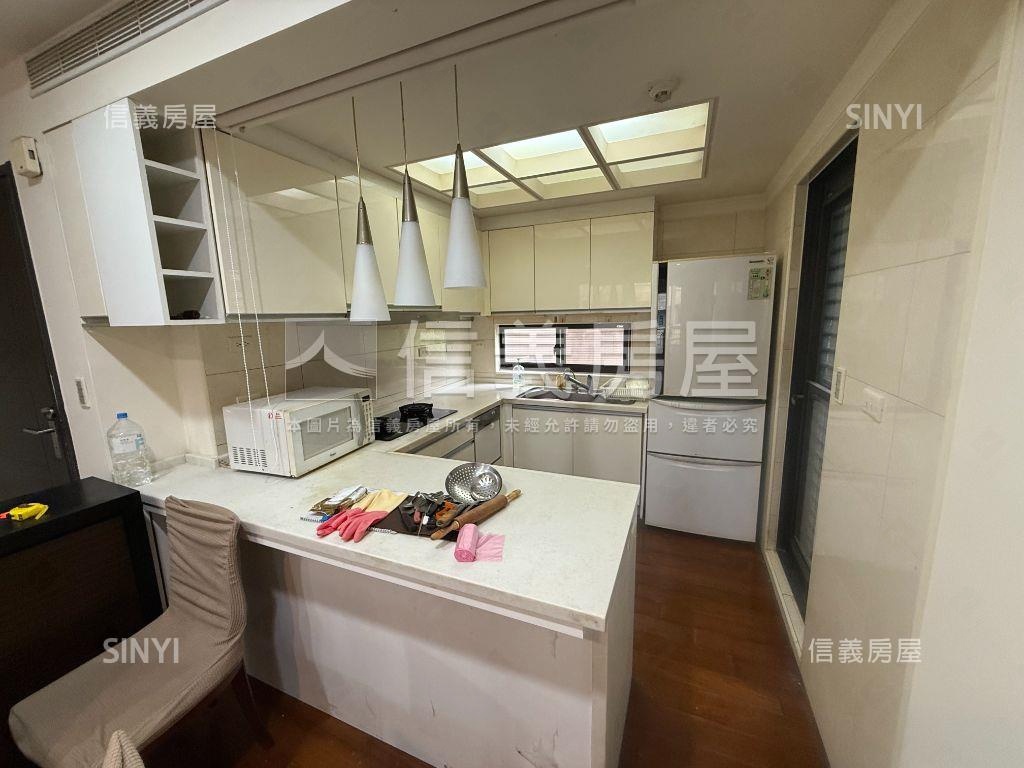 華園３房精緻美屋房屋室內格局與周邊環境