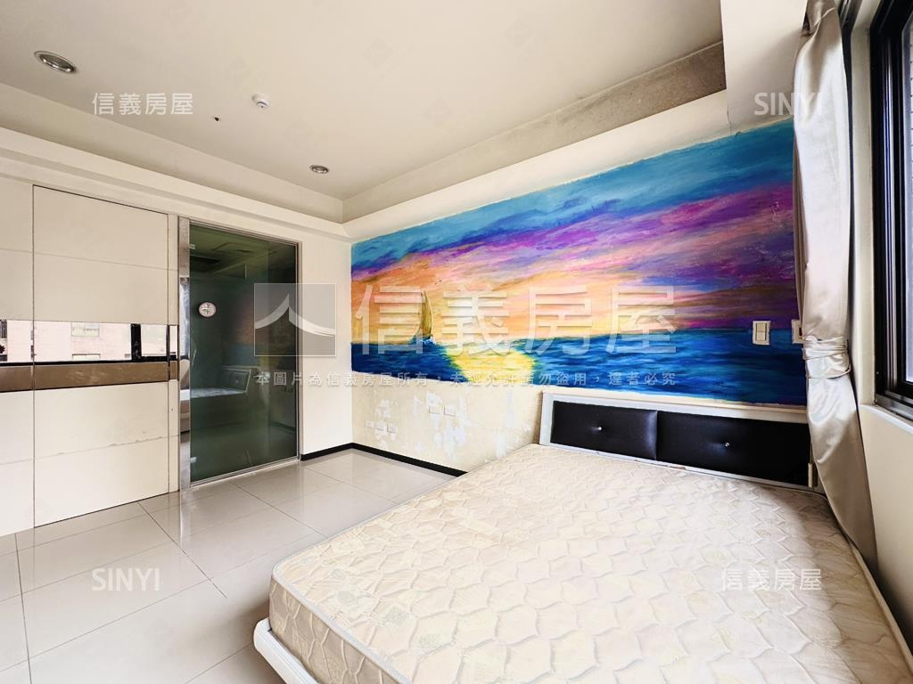 哈佛。晴光天境。三房車位房屋室內格局與周邊環境