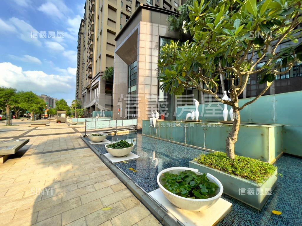 哈佛。晴光天境。三房車位房屋室內格局與周邊環境