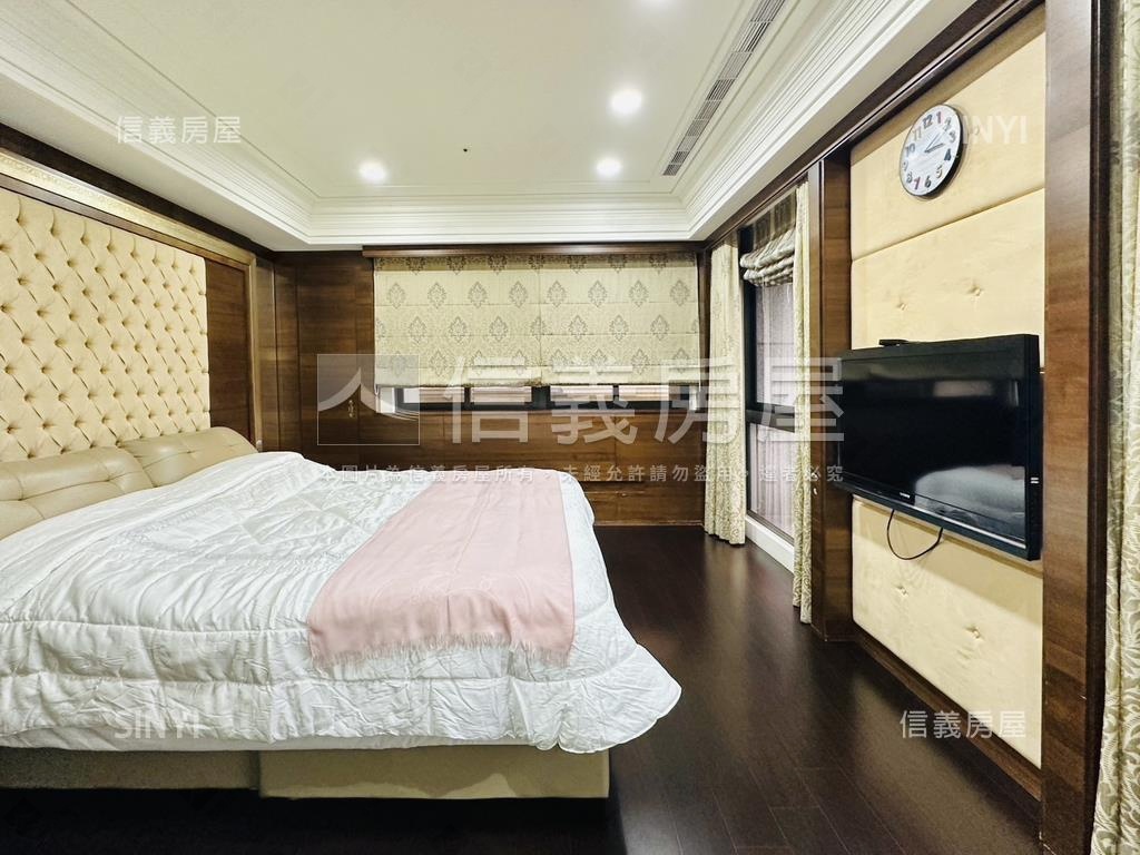 國鼎‧三房車位花園豪邸房屋室內格局與周邊環境