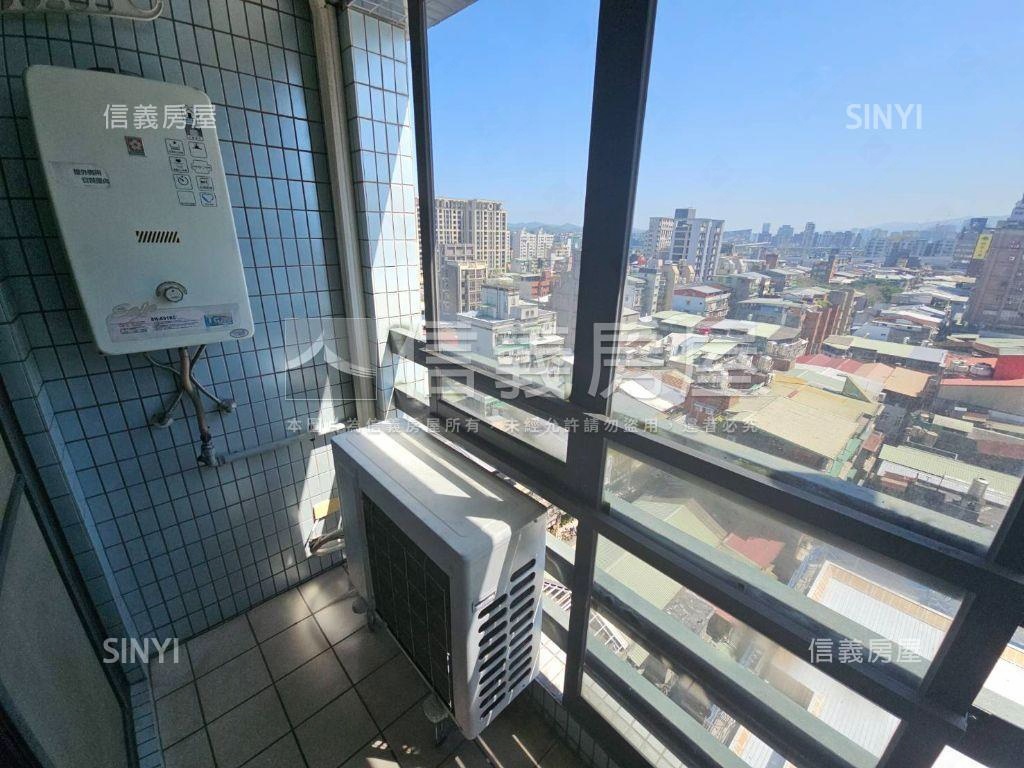 共構到站即家稀有平面車位房屋室內格局與周邊環境