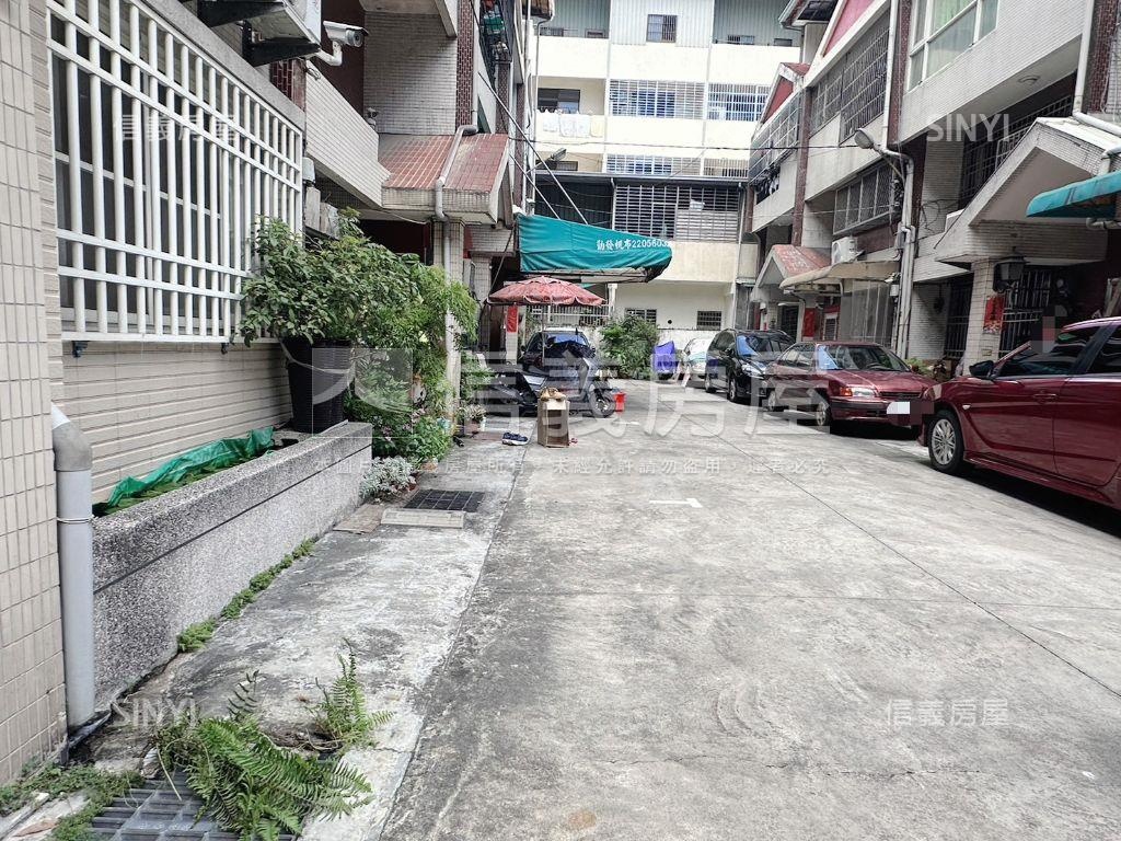 近捷運四房別墅房屋室內格局與周邊環境