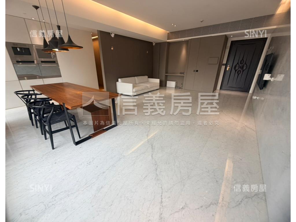 圓頂世紀館★珍藏美邸房屋室內格局與周邊環境