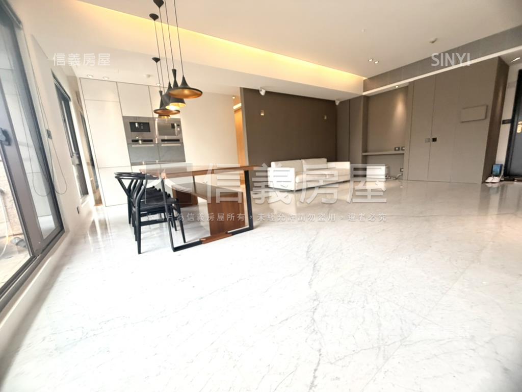 圓頂世紀館★珍藏美邸房屋室內格局與周邊環境