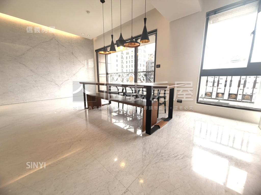 圓頂世紀館★珍藏美邸房屋室內格局與周邊環境