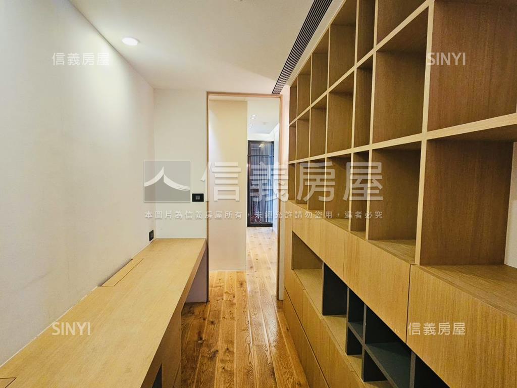 圓頂世紀館★珍藏美邸房屋室內格局與周邊環境