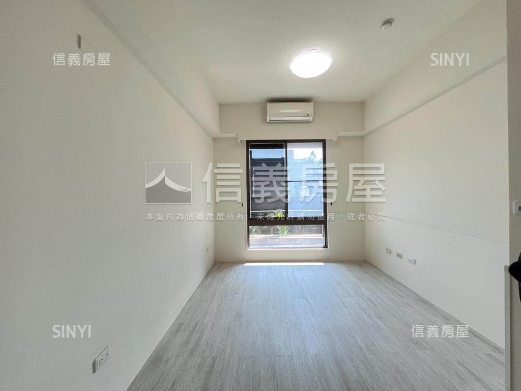 稀有挪威森林３房＋３車位房屋室內格局與周邊環境