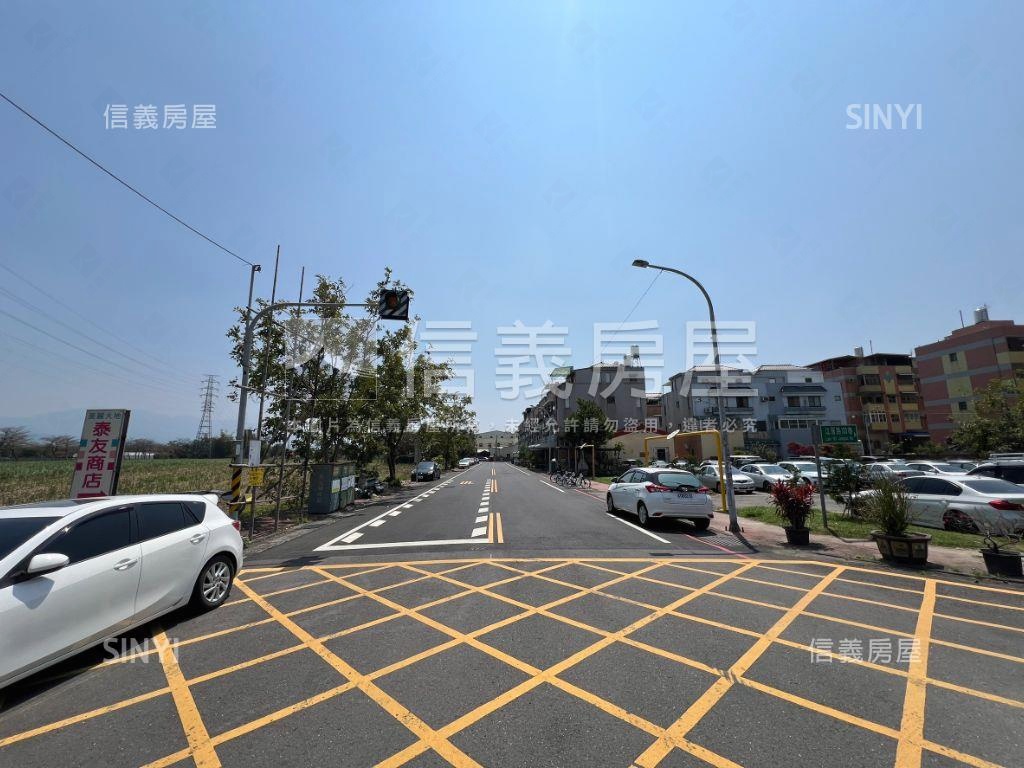 雲林斗六四房樓中樓附平車房屋室內格局與周邊環境