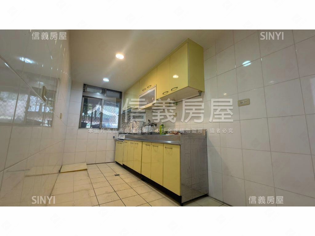 科技捷運金華龍門台銀華廈房屋室內格局與周邊環境