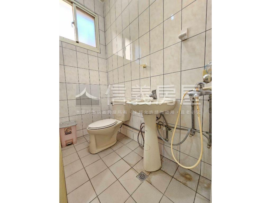 福興路臨路大透天房屋室內格局與周邊環境