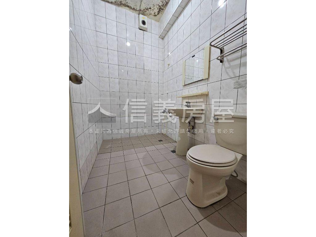 福興路臨路大透天房屋室內格局與周邊環境