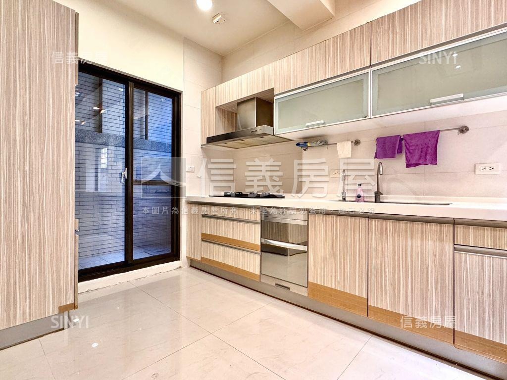 ⭐仁武邊間美墅房屋室內格局與周邊環境