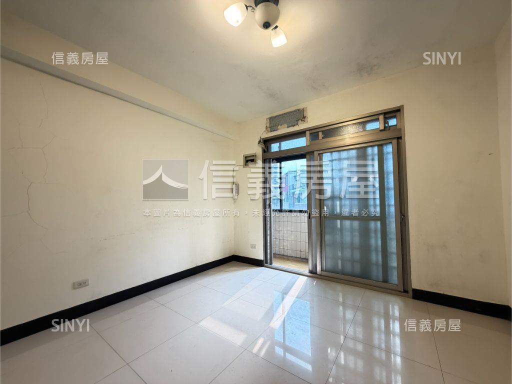 寶藏好屋！近捷運４Ｆ頂加房屋室內格局與周邊環境