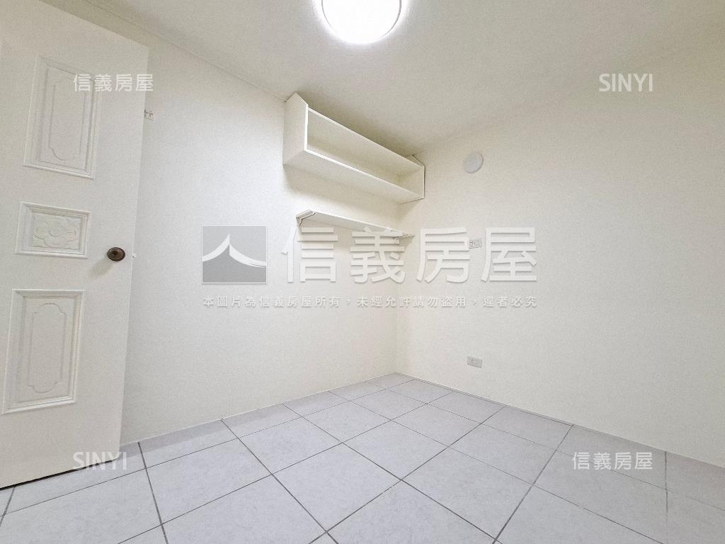 歸仁圓環市心｜雲景美兩房房屋室內格局與周邊環境