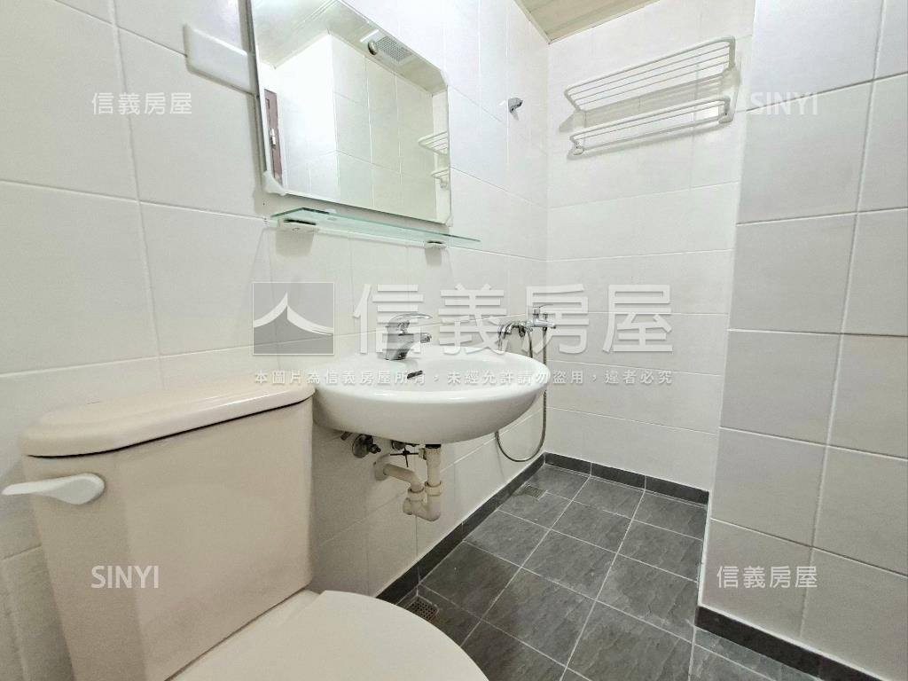歸仁圓環市心｜雲景美兩房房屋室內格局與周邊環境