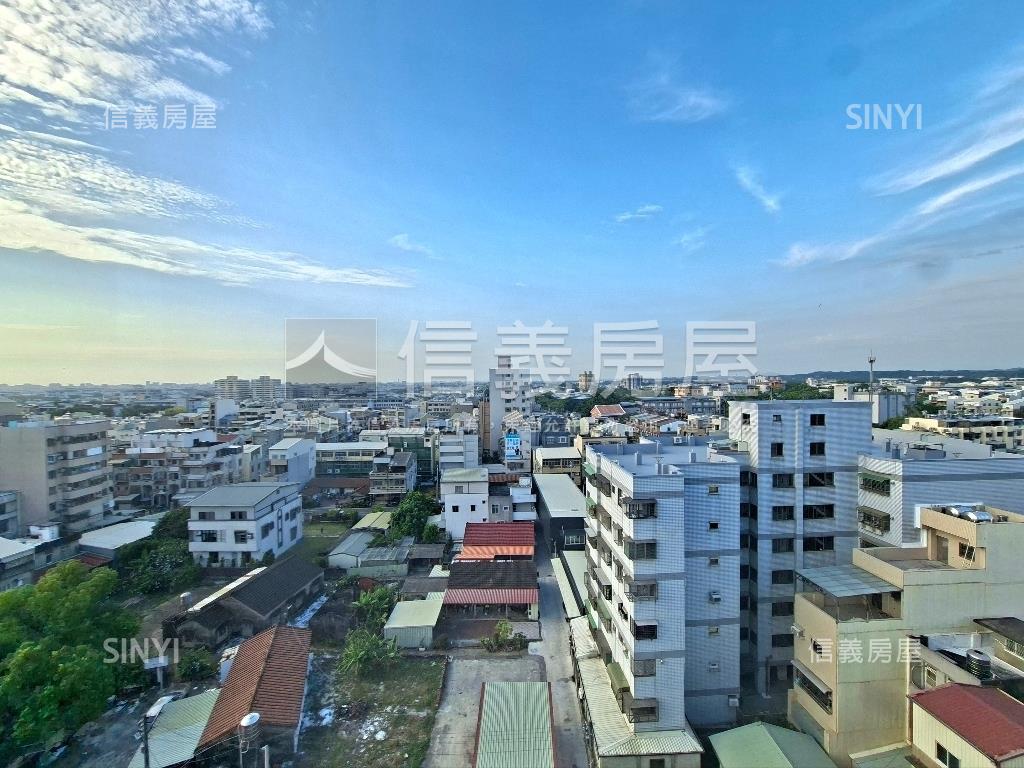 歸仁圓環市心｜雲景美兩房房屋室內格局與周邊環境