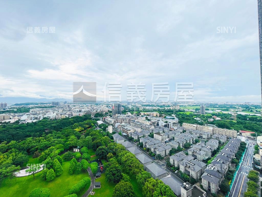 三本公園露臺帝王景觀戶房屋室內格局與周邊環境
