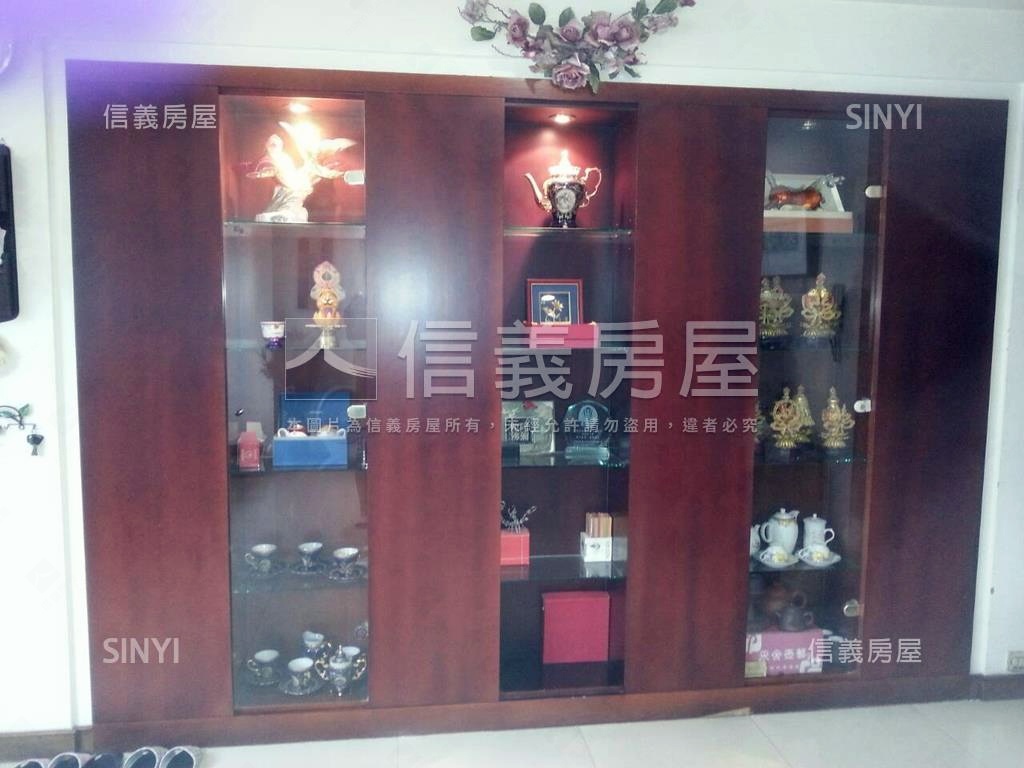 ｛延吉｝公寓４樓房屋室內格局與周邊環境