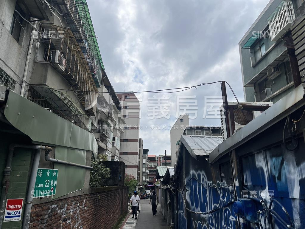 ｛延吉｝公寓４樓房屋室內格局與周邊環境