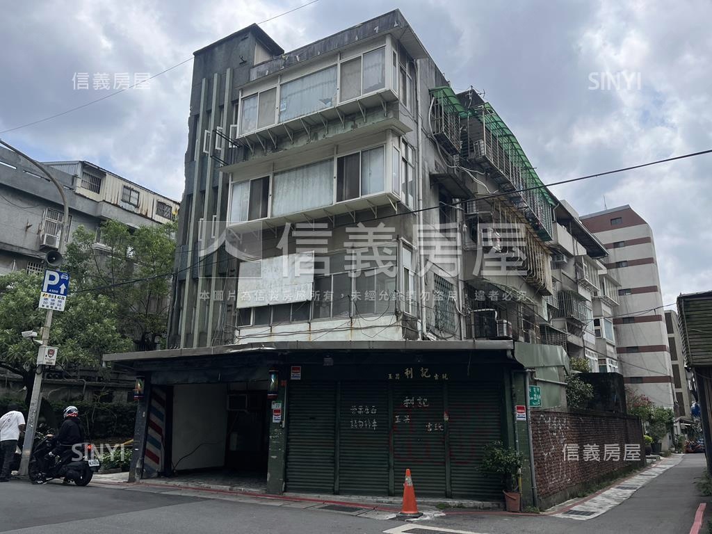 ｛延吉｝公寓４樓房屋室內格局與周邊環境