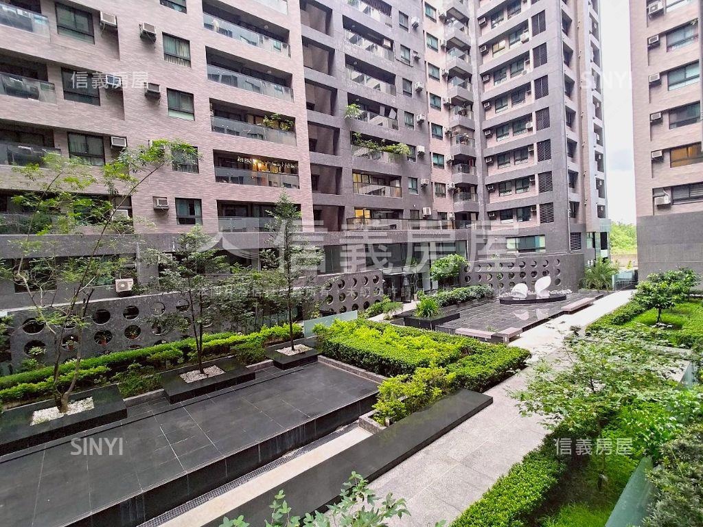 太普ＭＯＭＡ店面有平車房屋室內格局與周邊環境