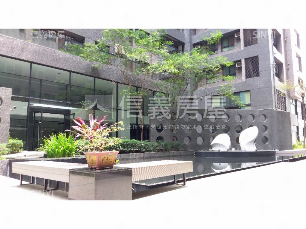 太普ＭＯＭＡ店面有平車房屋室內格局與周邊環境
