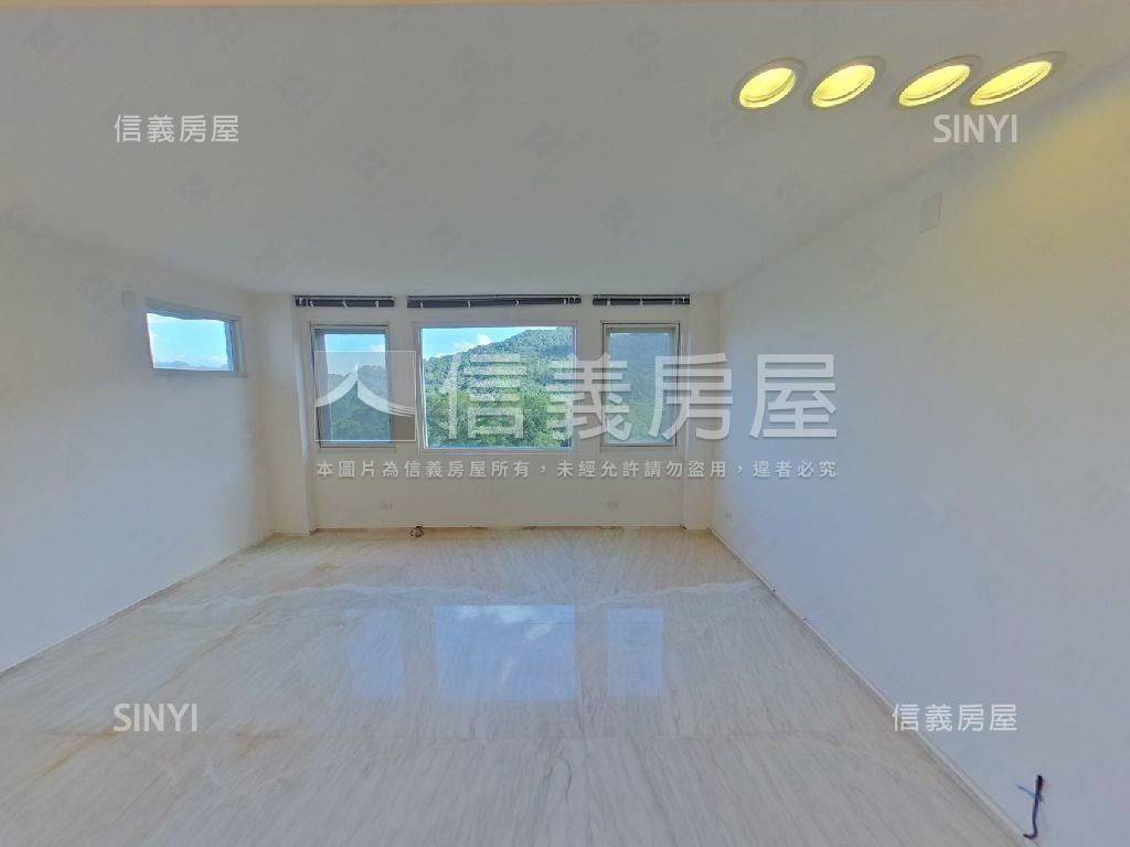 秀岡山莊美極別墅房屋室內格局與周邊環境