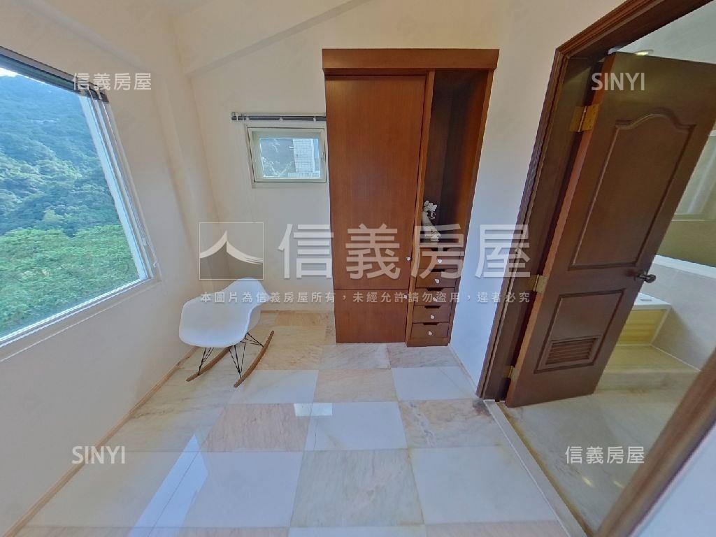 秀岡山莊美極別墅房屋室內格局與周邊環境