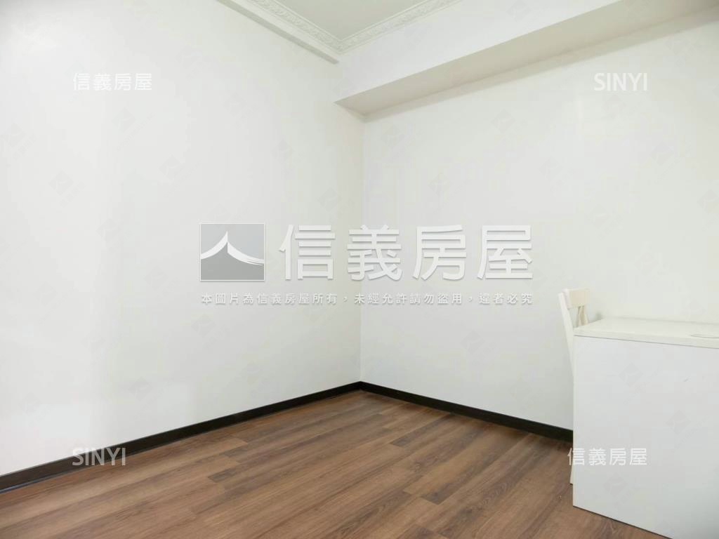 光景雙陽台三房平車生活宅房屋室內格局與周邊環境