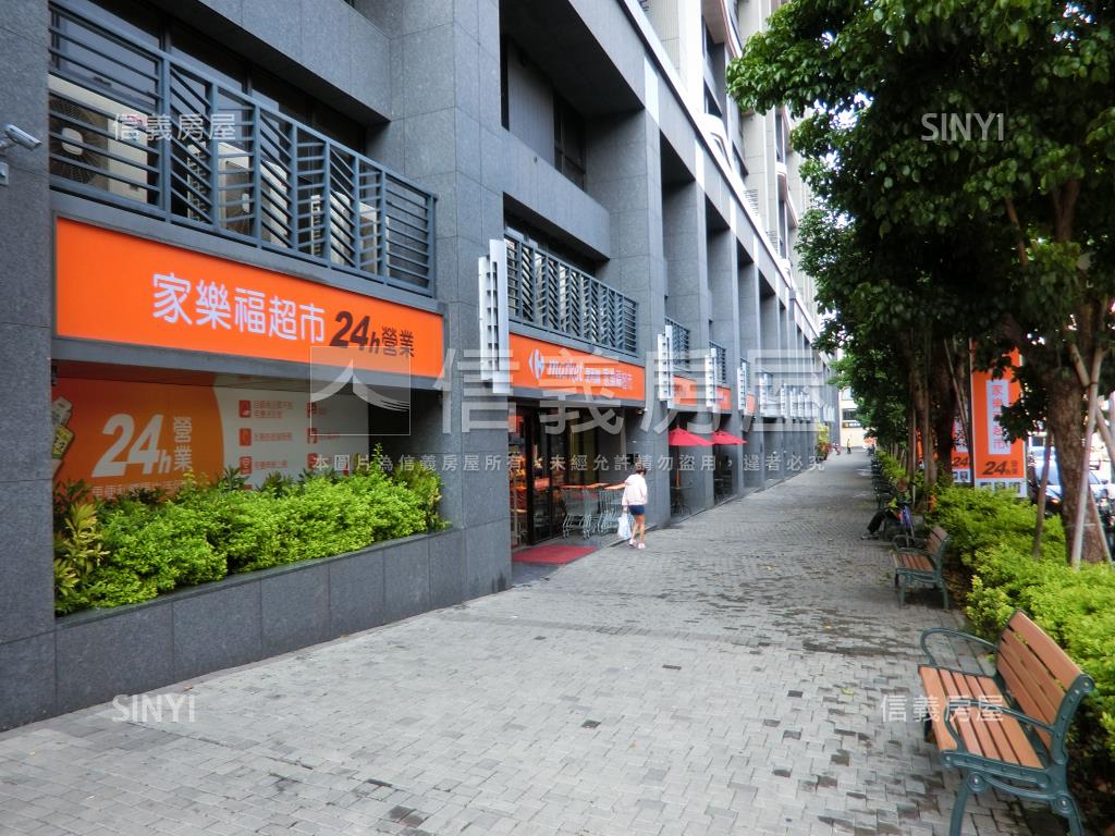 光景雙陽台三房平車生活宅房屋室內格局與周邊環境