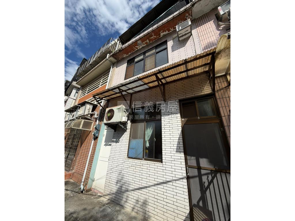 至善置產淺力透天房屋室內格局與周邊環境