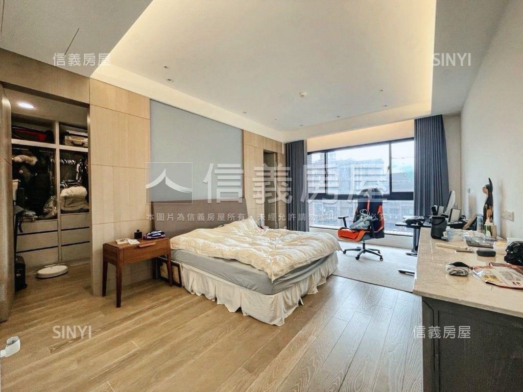 中悅皇苑房屋室內格局與周邊環境