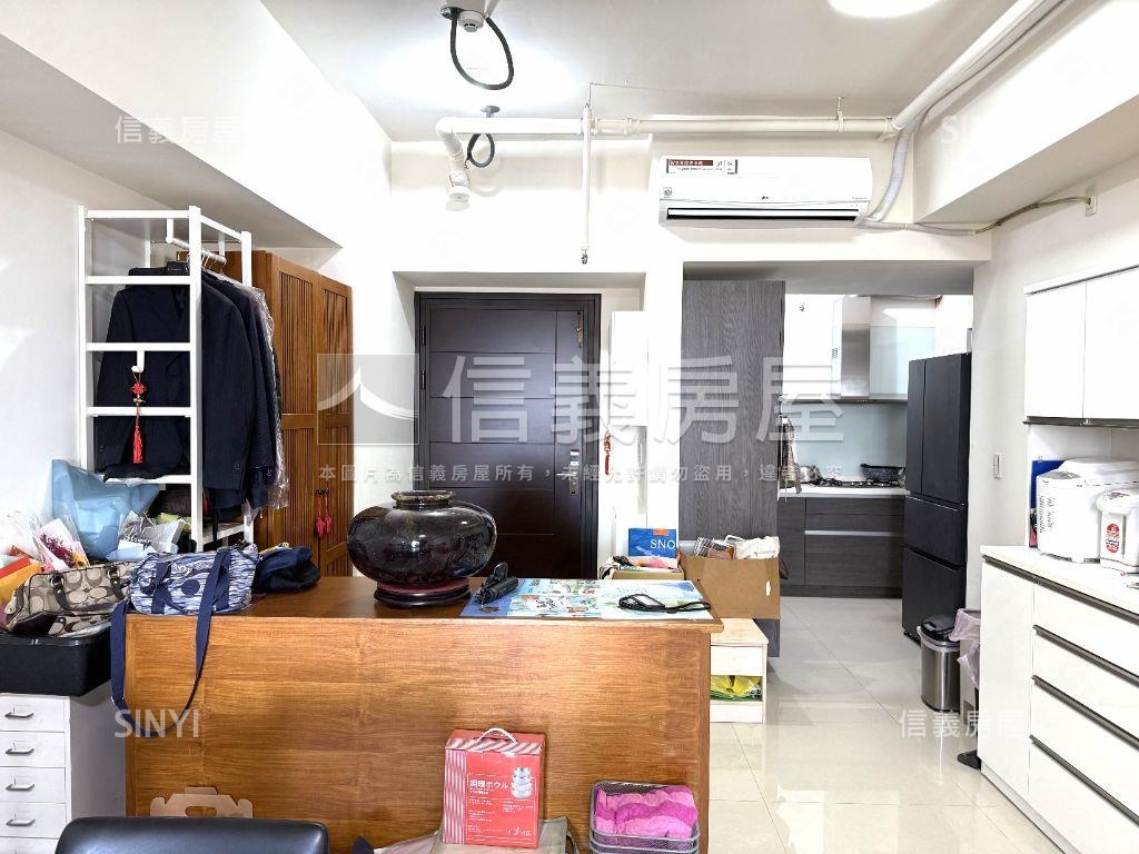 酷德鑫ＭＩＴ高樓美視野房屋室內格局與周邊環境