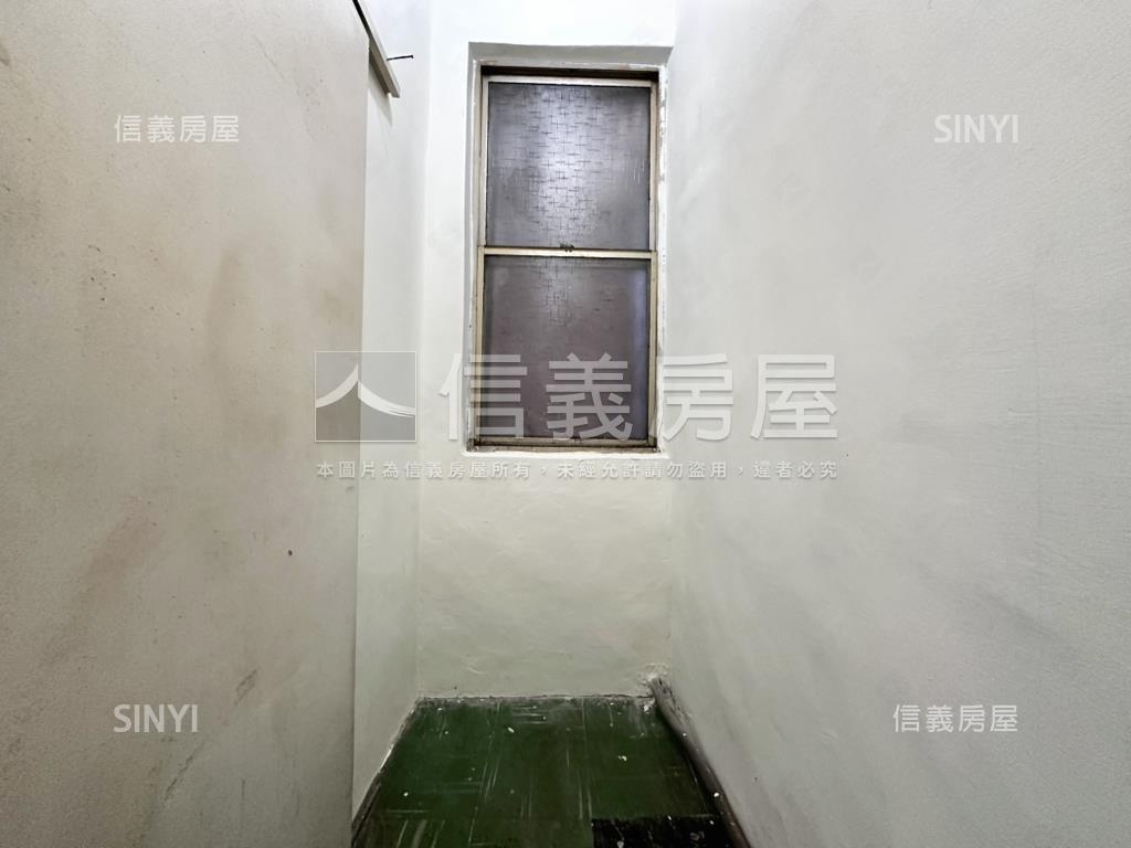 近七張方正３房二樓房屋室內格局與周邊環境