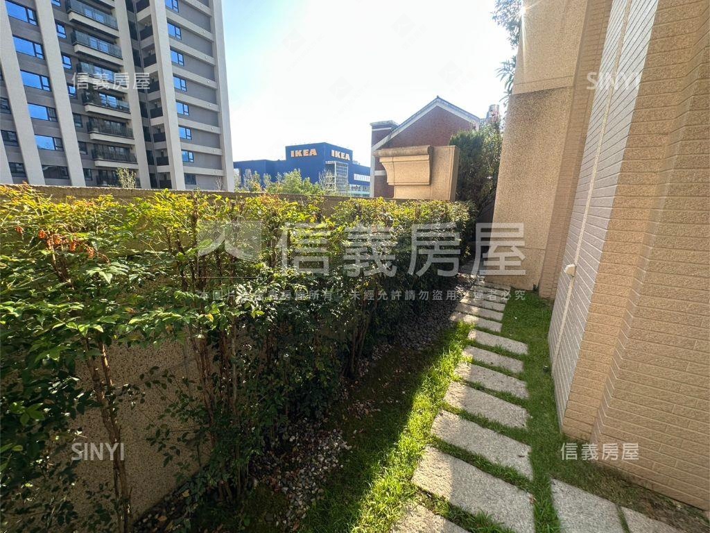 登陽柏悅全新露臺戶附平車房屋室內格局與周邊環境