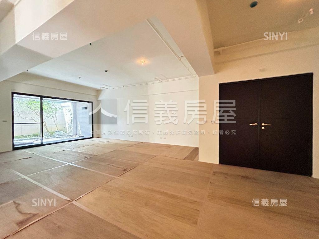 登陽柏悅全新露臺戶附平車房屋室內格局與周邊環境