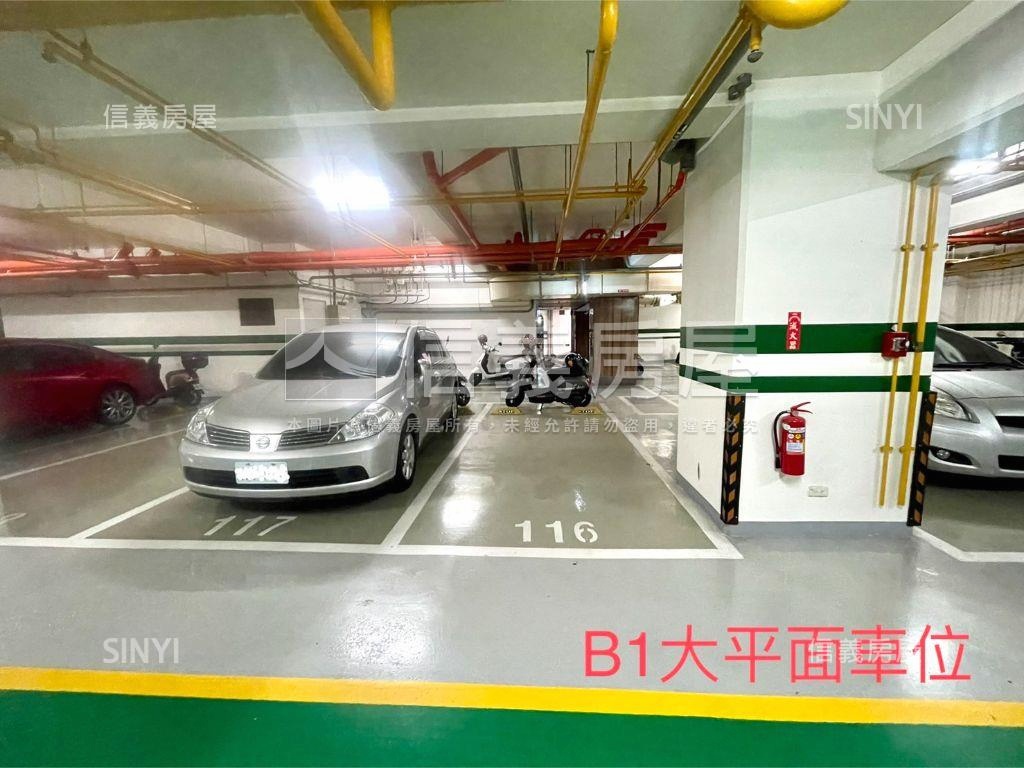 捷運邊間質感樓店附平車房屋室內格局與周邊環境