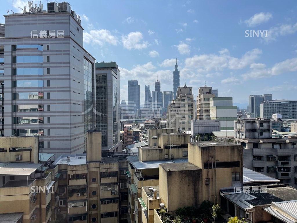 南京高樓美景住辦房屋室內格局與周邊環境
