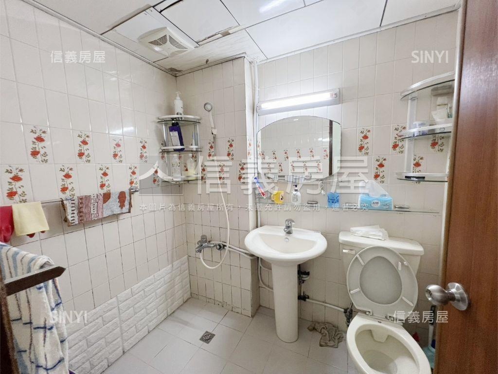 科技大樓捷運旁四房美廈房屋室內格局與周邊環境