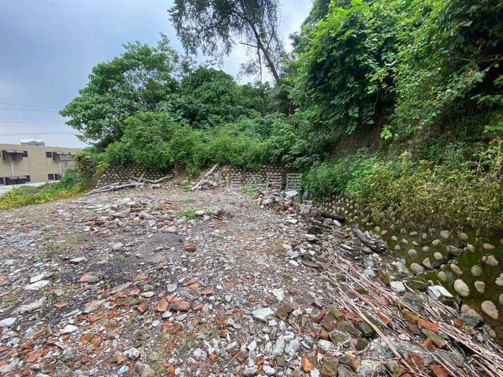 低總價霧峰自強路丙種建地房屋室內格局與周邊環境