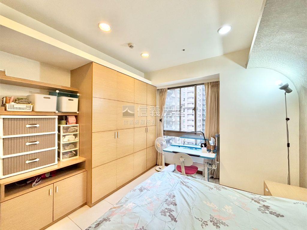 風呂花嵌三房美宅房屋室內格局與周邊環境