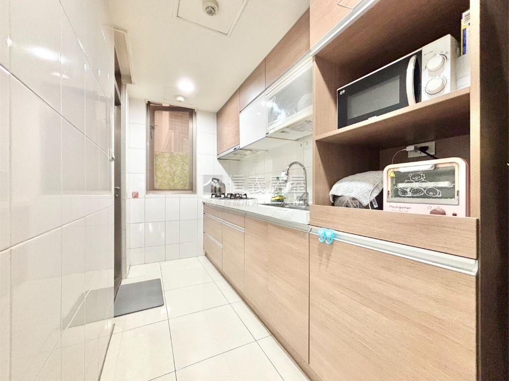 風呂花嵌三房美宅房屋室內格局與周邊環境