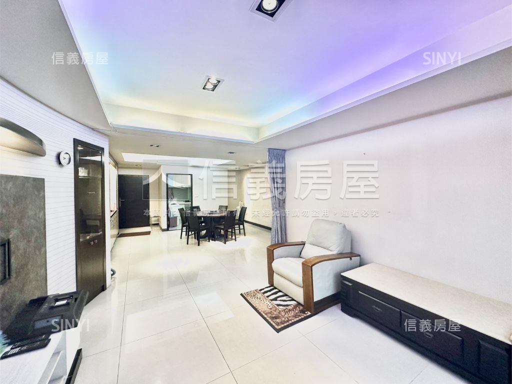 三面採光校園景觀美屋房屋室內格局與周邊環境