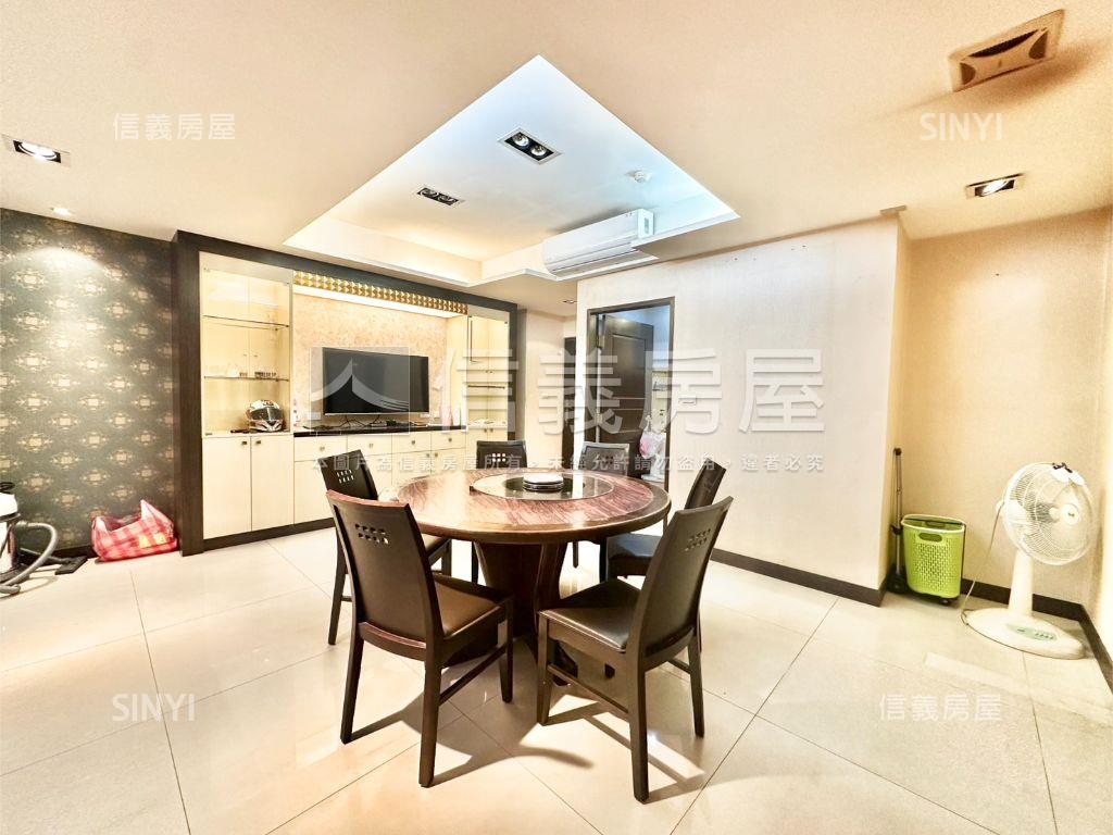 三面採光校園景觀美屋房屋室內格局與周邊環境