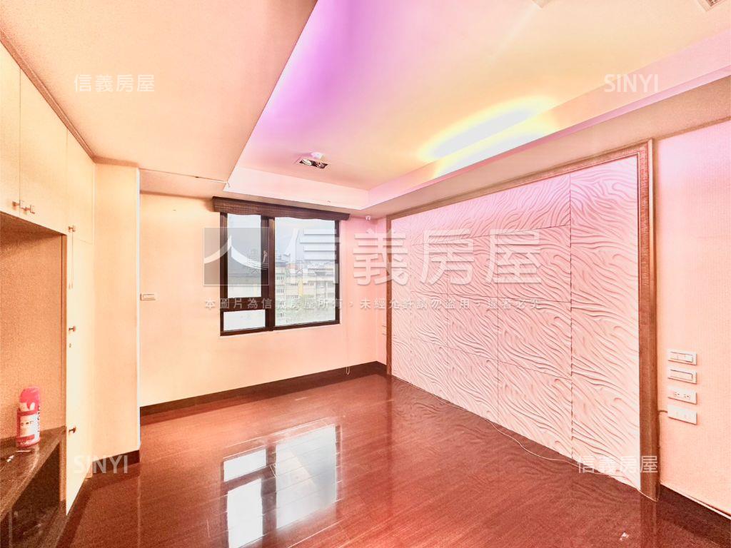 三面採光校園景觀美屋房屋室內格局與周邊環境